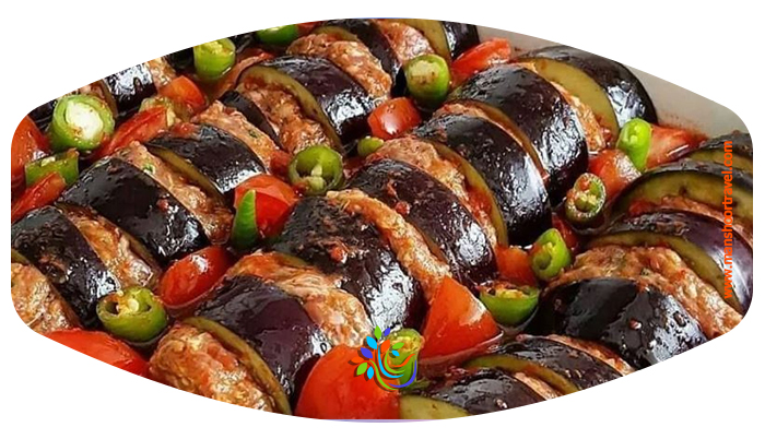 یکی از معروف ترین کباب هایی که در ترکیه می توانید طعم لذیذ آن را بچشید، شیش کباب است که از کلاسیک ترین کباب های ترکی به حساب می آید.