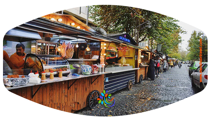 معرفی خیابان سی تیر مرکز غذاهای خیابانی پایتخت   امروزه فود استریت‌ها از پرطرفدارترین مکان‌ها بین گردشگران داخلی و خارجی در تمام نقاط جهان به شمار می‌روند. 