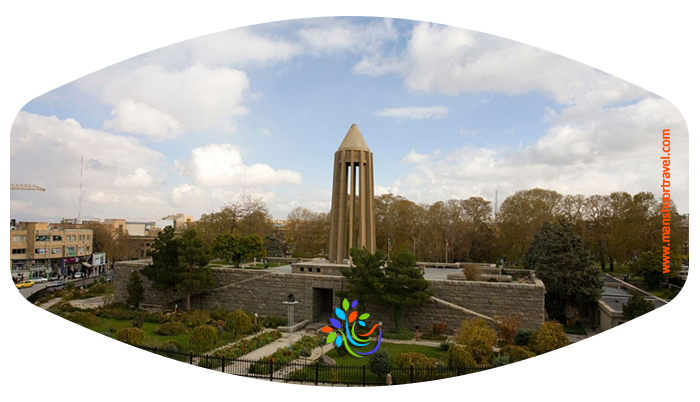 آرامگاه بوعلی سینا فیلسوف، دانشمند و پزشک مشهور ایرانی در میدان بوعلی سینا در شهر همدان قرار دارد. ابن سینا پس از مرگ در خانه یکی از دوستان نزدیکش به نام ابوسعید دخدوک به خاک سپرده می شود که این خانه در مکان فعلی مقبره قرار داشته است.