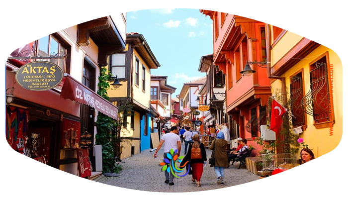 اسکی شهیر (Eskişehir) که برگردان آن به زبان فارسی به معنی شهر قدیمی می باشد یکی از شهرهای توریستی  ترکیه، در امتداد رودخانه پرسوک و در حدود 200 کیلومتری غرب آنکارا و حدود 300 کیلومتری جنوب شرقی استانبول قرار دارد.