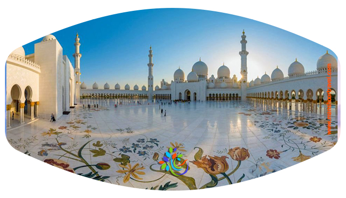 مسجد شیخ زاید ابوظبی یکی از مکان هایی است که باید بدون معطلی برای بازدیدش اقدام کنید، ساختمانی با شکوه و زیبایی منحصر به فرد که نمونه اش را در هیچ نقطه دیگری از کره زمین پیدا نخواهید کرد. 