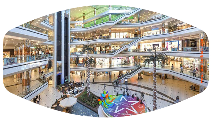 مرکز خرید جواهیر استانبول  مرکز خرید جواهیر استانبول، یکی از مشهورترین مراکز خرید این شهر است و انتخاب مناسبی برای یک بازارگردی تمام عیار محسوب می شود. این مرکز خرید که با نام جواهیر مال استانبول هم شناخته می شود، فضای وسیعی را به خودش اختصاص داده است.